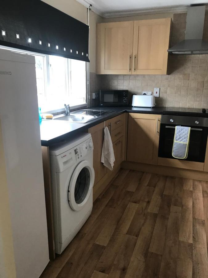 8 Pickering Road Villa Telford Bagian luar foto